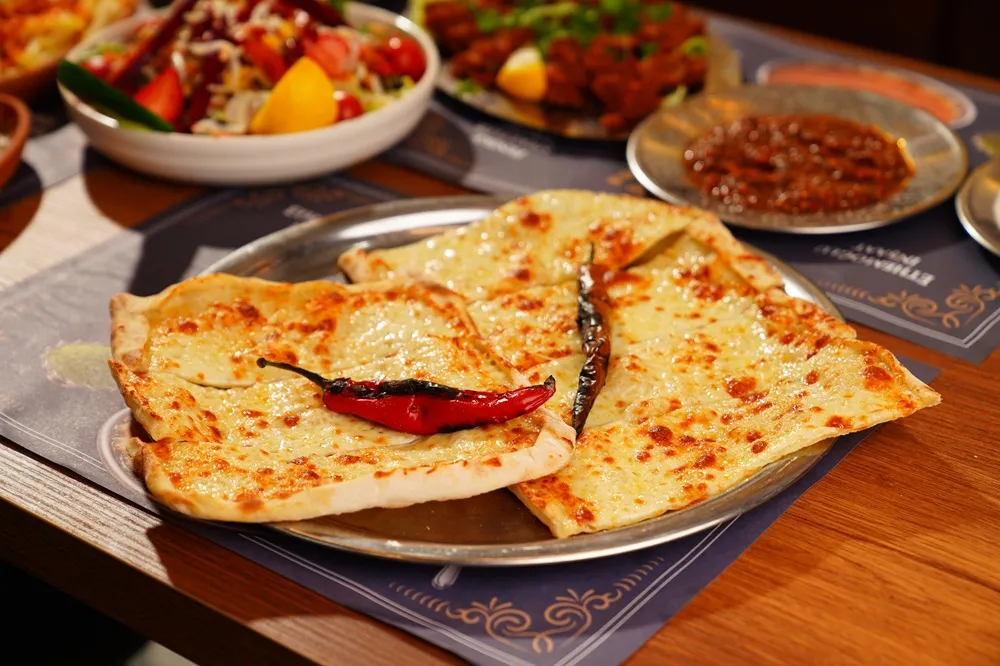 Pide & Lahmacun