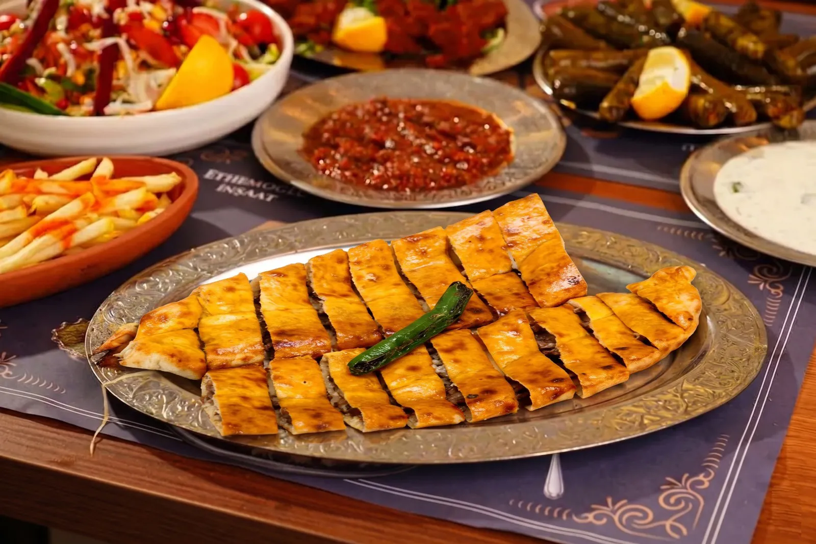 Kapalı Dönerli Pide